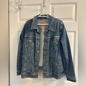 Levi's Classic Blue Denim Jacket